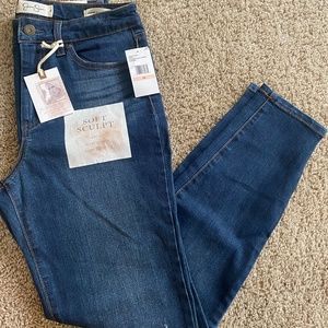 Jessica Simpson high rise ankle jeans size 28
